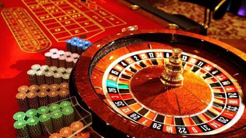 Bức tranh tổng thể: cấu trúc, uy tín, dòng tiền